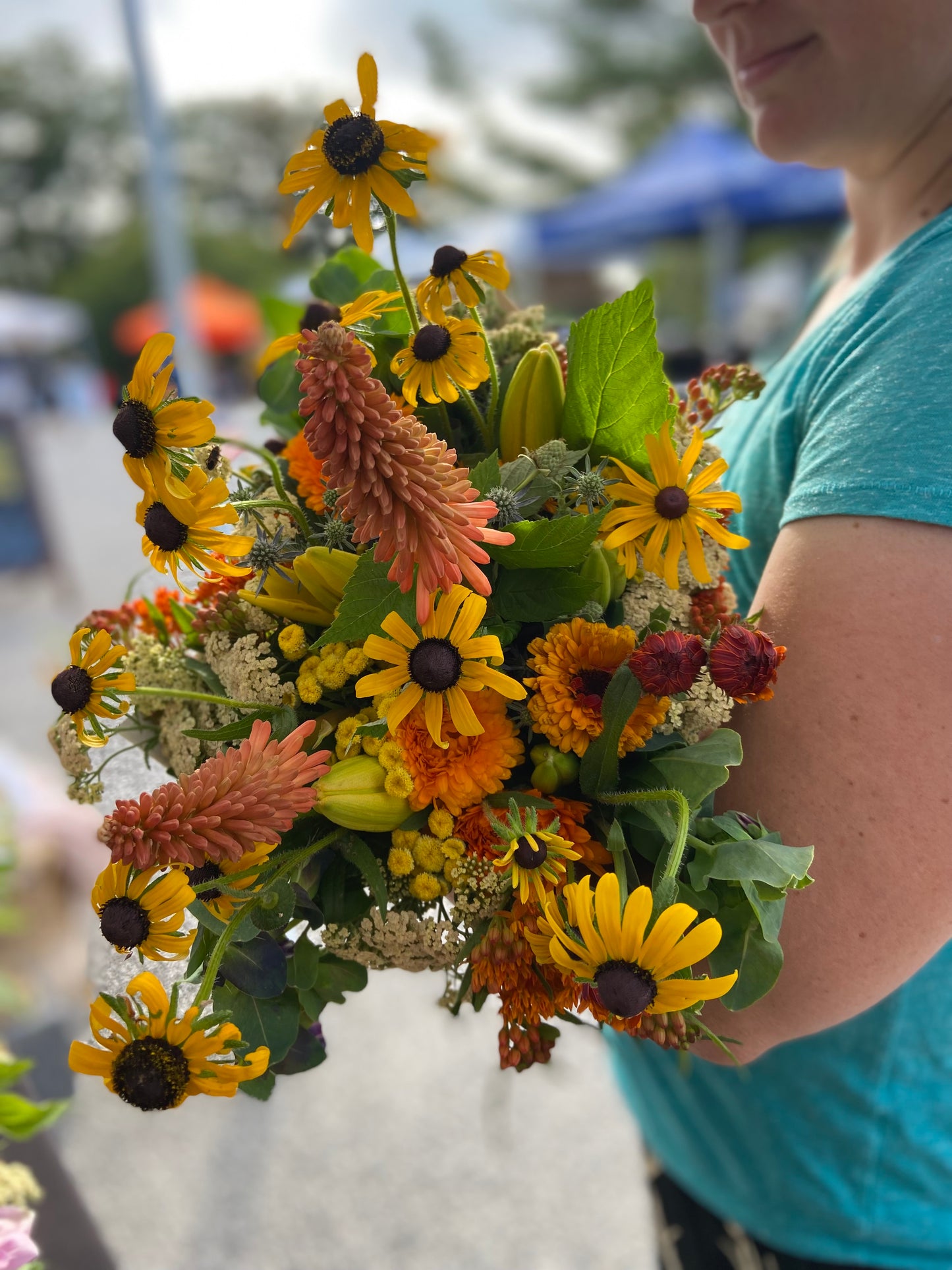 The Art of the Field Workshop with Walking Wind Farm & Florist- Friday, June 12 from 6-7PM